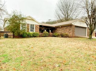 3206 S 54th St, Fort Smith, AR 72903