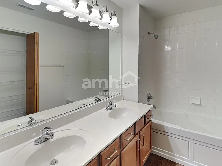306 Hubbard Cir — Photo 16