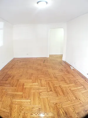 Rented by Roberto Guilbet, LREB | media 29