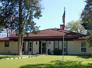 314 S Houston School Rd, Lancaster, TX 75146