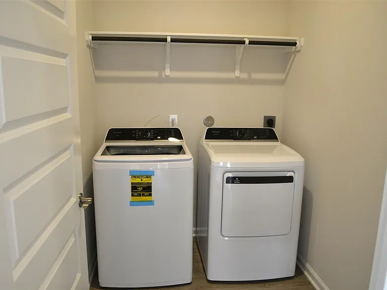 13223 Hayden Peak Dr — Photo 8