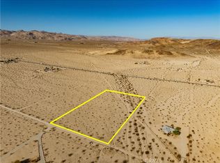 5226 Pearl Springs Ave, Twentynine Palms, CA 92277