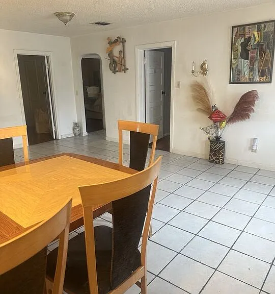 9900 Laurel Canyon Blvd — Photo 12