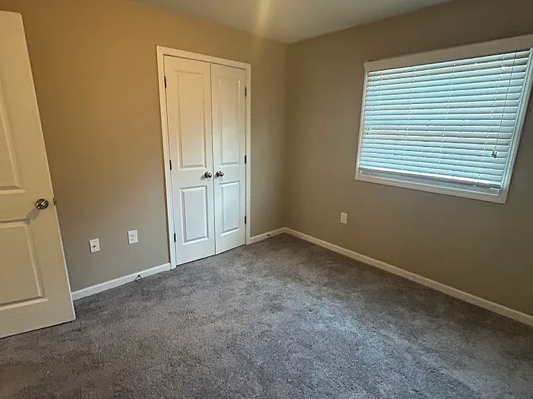 1213 Green Oaks Ln #1211B-1211G-1213E — Photo 15