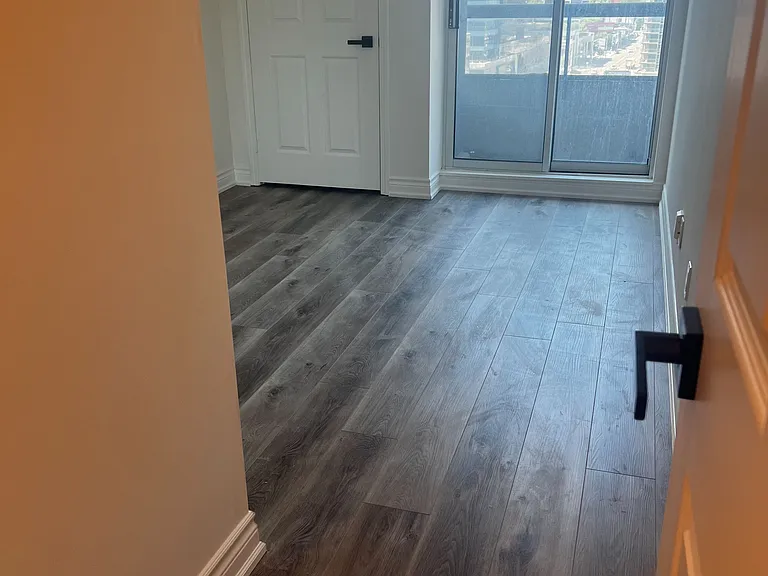 33 Empress Ave #616 — Photo 15