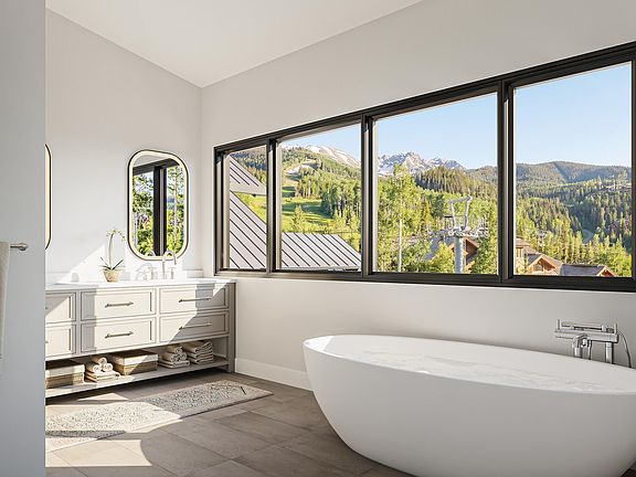 3rd image of 98 Aspen Ridge Dr #405