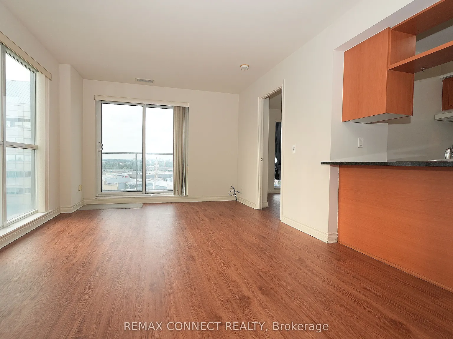 2 bed, $2,575 — Photo 3