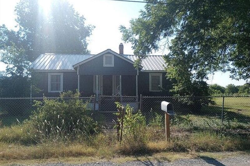 1st image of 103 Goodwin Ln