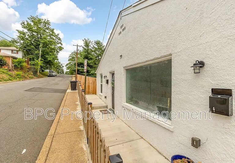 79 Horner St #2 — Photo 20