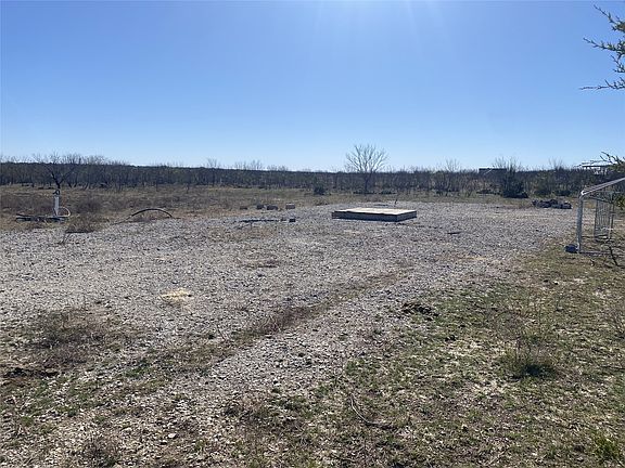3rd image of 15605 County Road 211