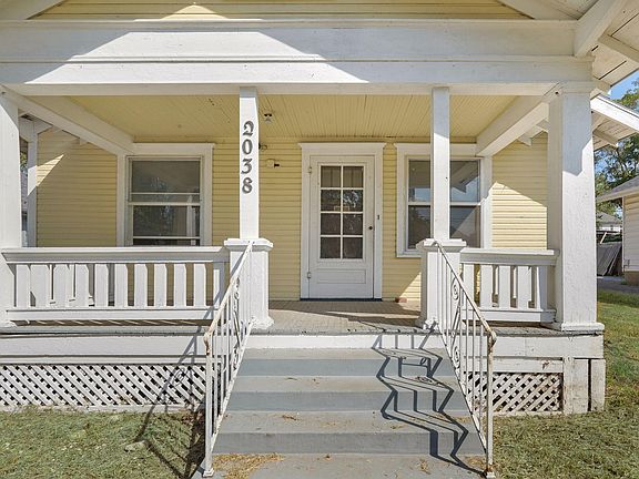 5th image of 2038 N Douglas Avenue
