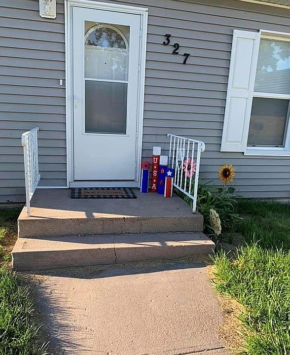 1st image of 327 E Carnahan St