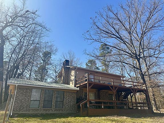 3rd image of 1614 County Road 2600