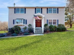 33 Ridgebury Rd, Brewster, NY 10509