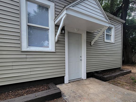 2nd image of 515 N 2nd St