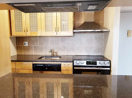 Rented by Azure Realty NY LLC | media 7