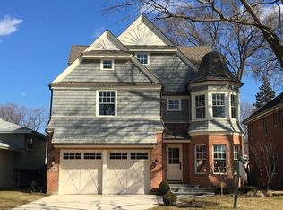 1025 S Catherine Ave, La Grange, IL