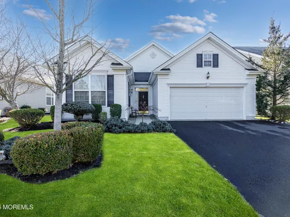 18 Brattleboro Road, Jackson, NJ 08527