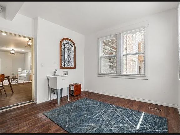 2nd image of 238 E 22nd St #A
