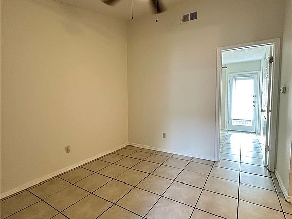 4th image of 4322 Gillis St APT 208
