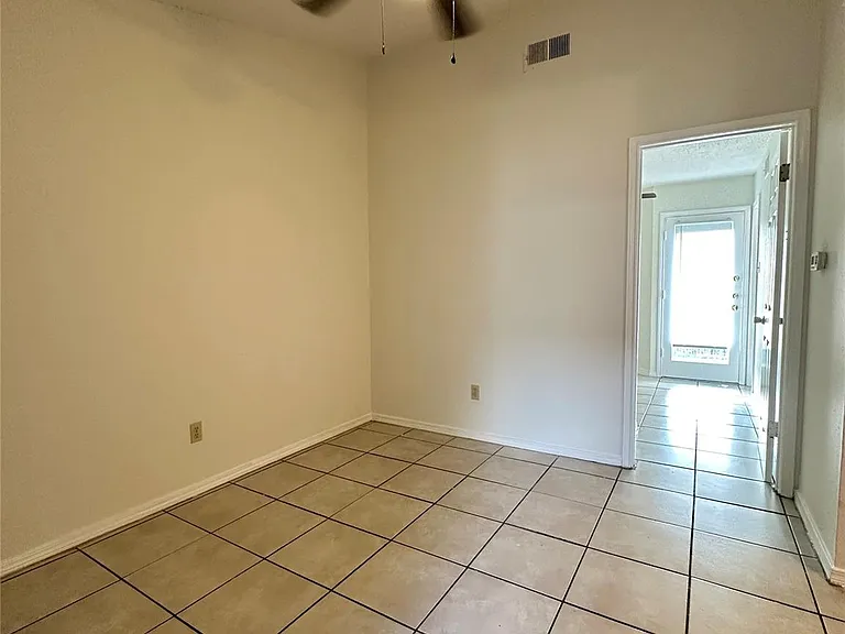 4322 Gillis St #206 — Photo 5