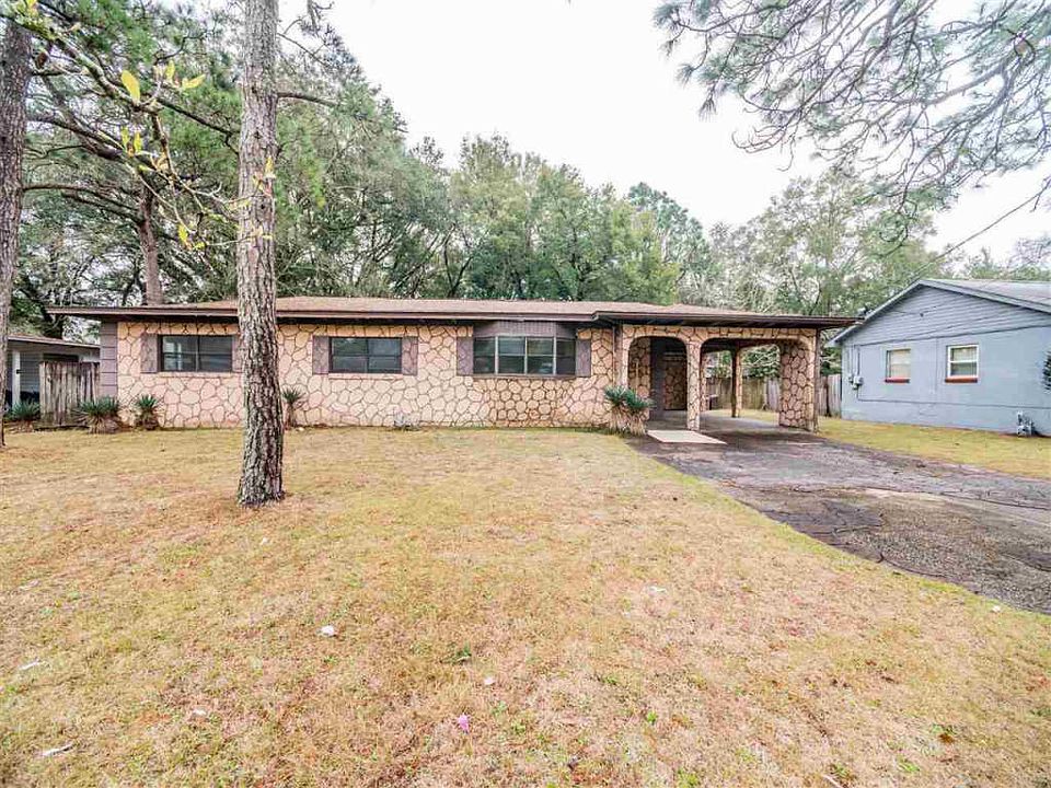 1st image of 705 Boxwood Dr
