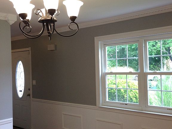4th image of 12 Broadhurst St