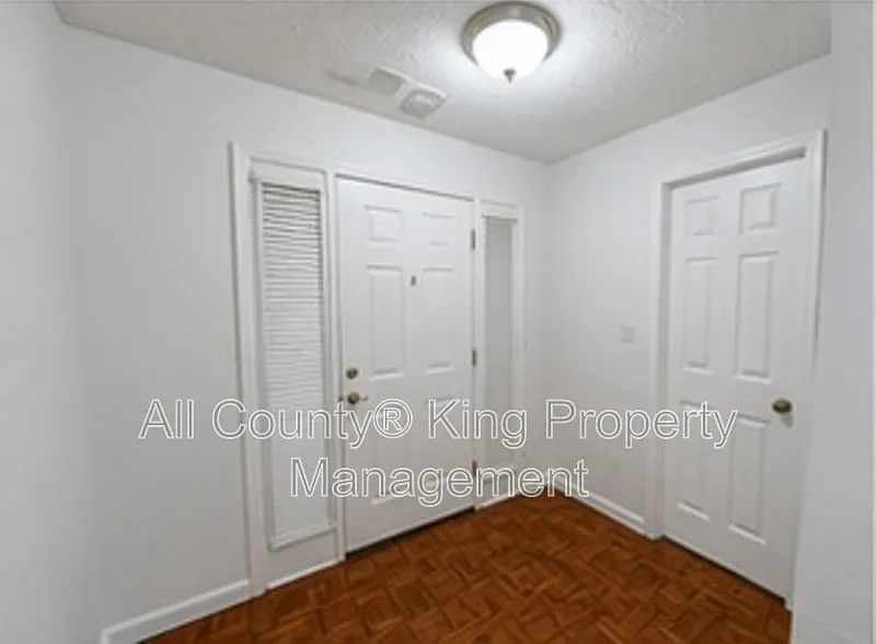 2 bed, 2.0 bath, $1,325 — Photo 3