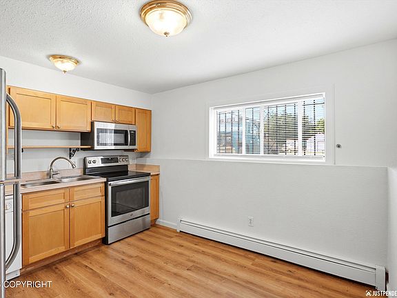 5th image of 501 E 13th Ave APT 4