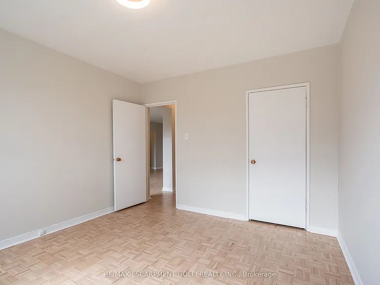 2433 1st St #9 — Photo 35
