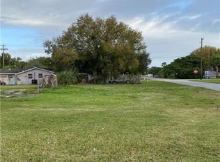 705 Commercio St, Clewiston, FL 33440