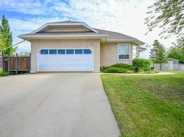 8113 W 103rd St, Grande Prairie, AB T8W 2A6