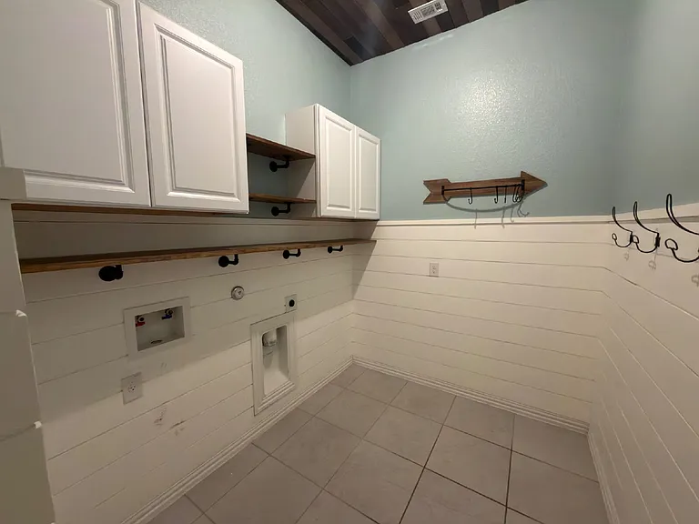 115 Brazil Dr — Photo 10