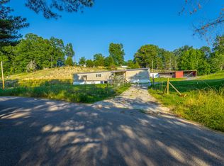 1240 Goose Pond Rd, Whitwell, TN 37397