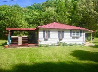 77 Lick Fork Rd, Fayetteville, WV 25840