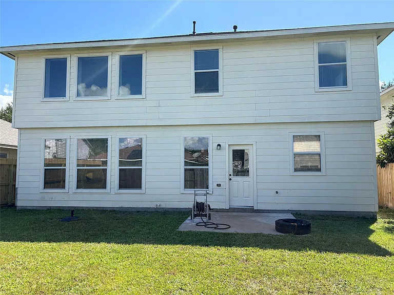 21518 Haylee Way — Photo 30