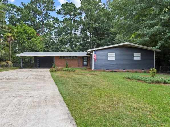 100 Lee Cir, Hattiesburg, MS 39402