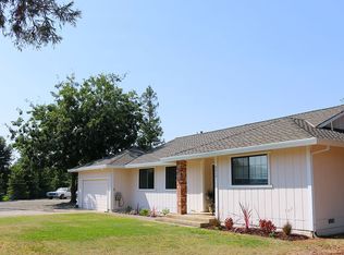 8808 Dillard Oaks Ct, Elk Grove, CA 95624