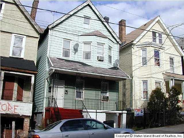 1st image of 219 Benzinger Ave