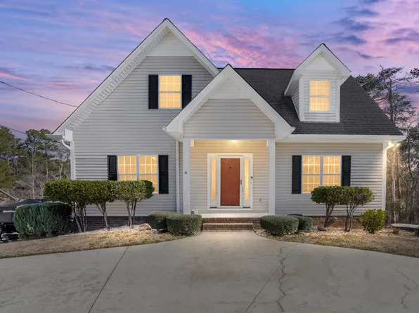 1253 Mountain Woods Lake Rd, Warrior, AL 35180