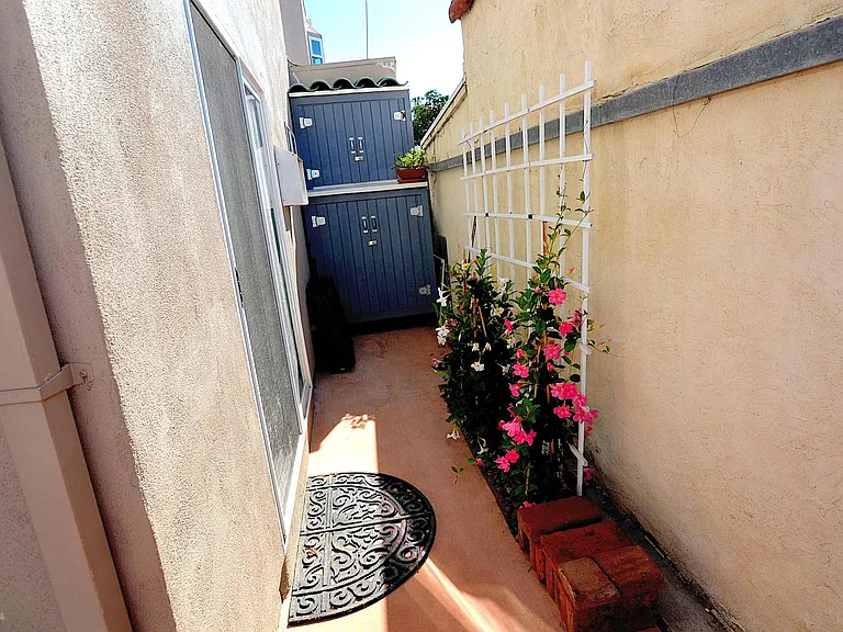 968 G Ave — Photo 14