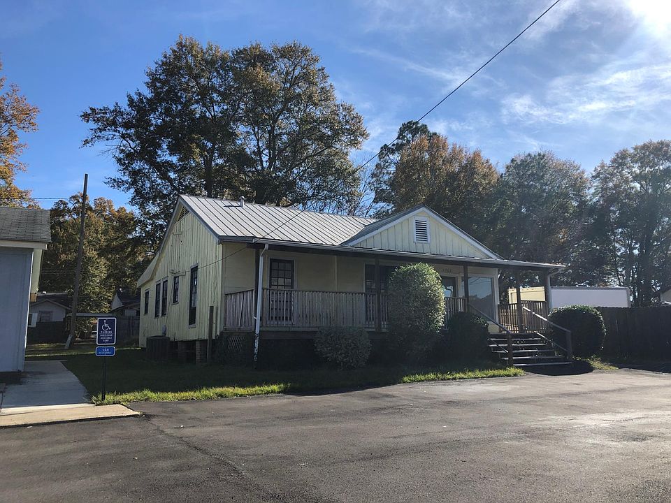 2nd image of 6202 U S Highway 49