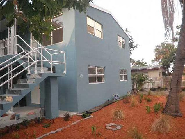 1st image of 2751 SW 2nd Street
