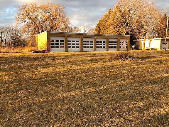 concrete block outbuilding