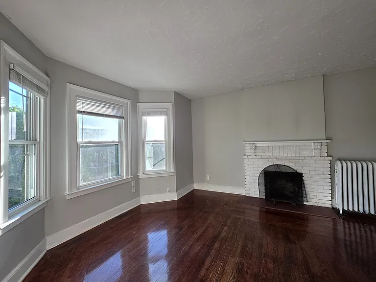1226 Whalley Ave #B-2 — Photo 4