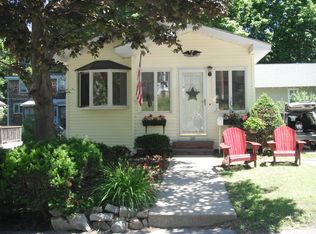 20 Valley Beach Ave, Hull, MA 02045