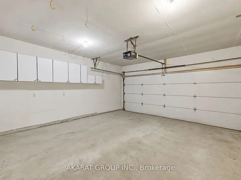 70 Sunnyside Dr #9 — Photo 43