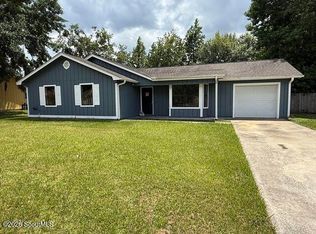 203 Woodlawn Dr, Saint Marys, GA 31558