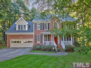 108 Kettlewell Ct, Cary, NC 27519