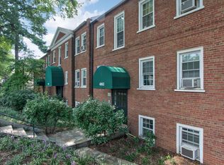 4862 Macarthur Blvd NW #101, Washington, DC 20007